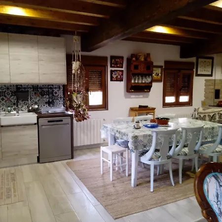 Vacacional Tres Casas Holiday home Escobedo